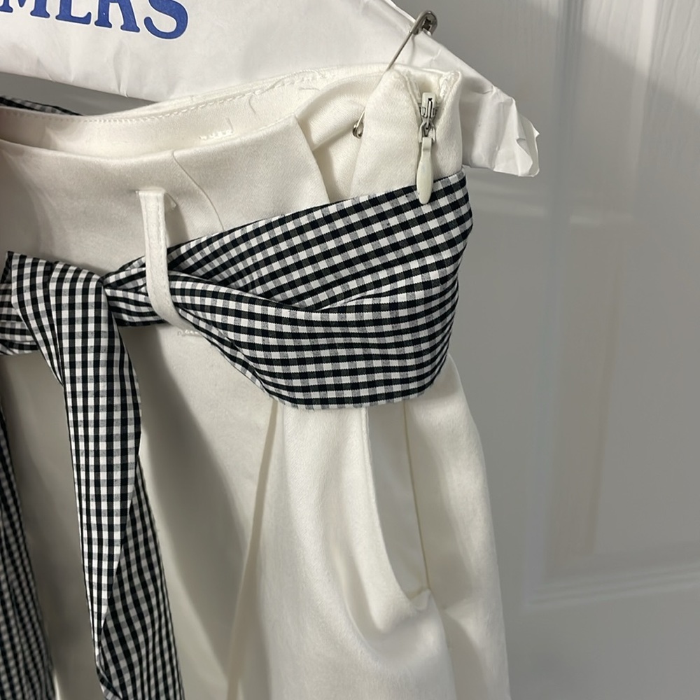White envelope skort - Picture 5 of 5